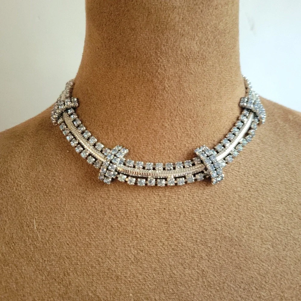 Vintage Art Deco Style Ice Blue Rhinestone Choker Necklace 16 Inch Silver Tone